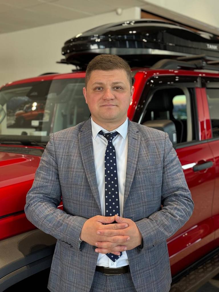 Руководитель отдела продаж новых автомобилей